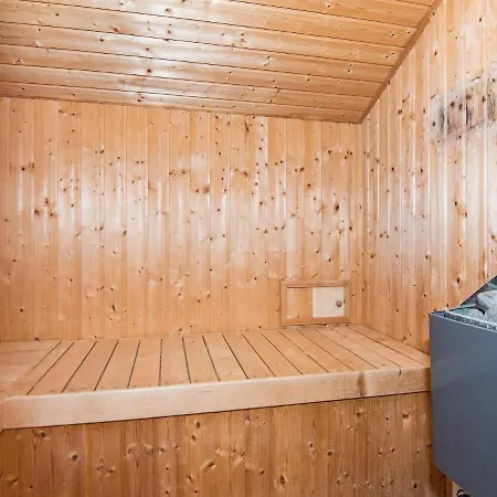 4 Star Holiday In Sj Lund Sjolund