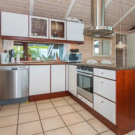 4 Star Holiday In Sj Lund Ferienhaus *